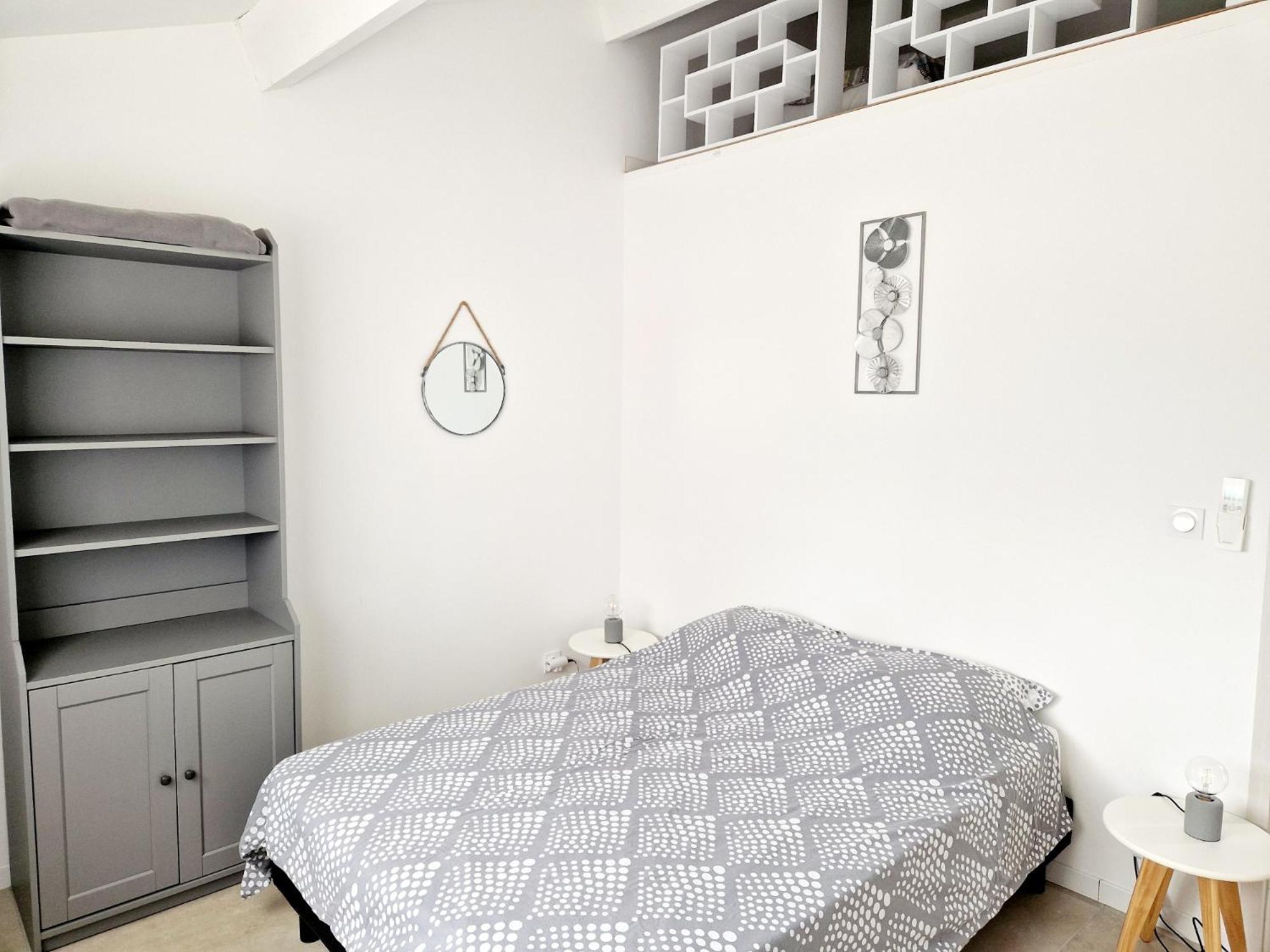 Bel Appartement Duplex Ventabren Екстериор снимка